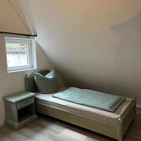 民宿 Fuer Personal Im Hotelgewerbe, Monteure, Auszubildende Und Arbeiter *